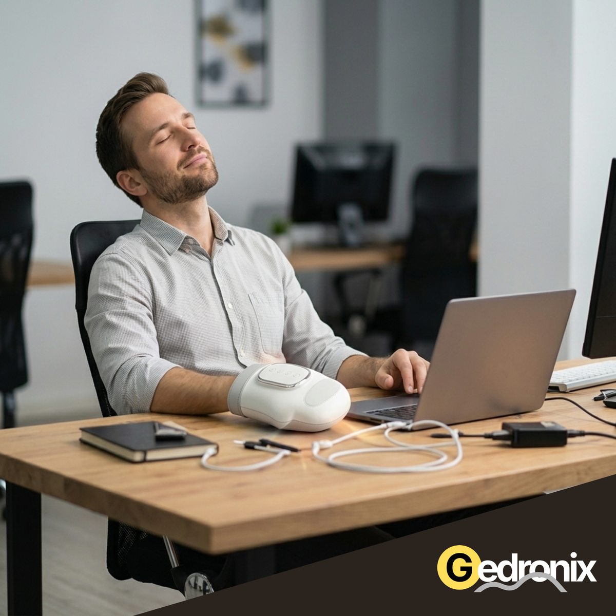 Gedronix AirPalm Pro – masažer za dlani z zračno kompresijo in toploto